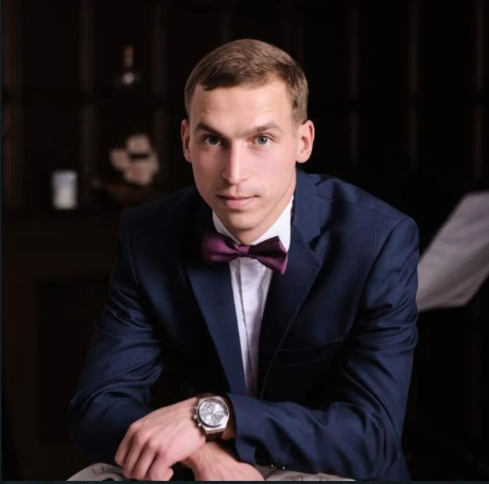 Александр